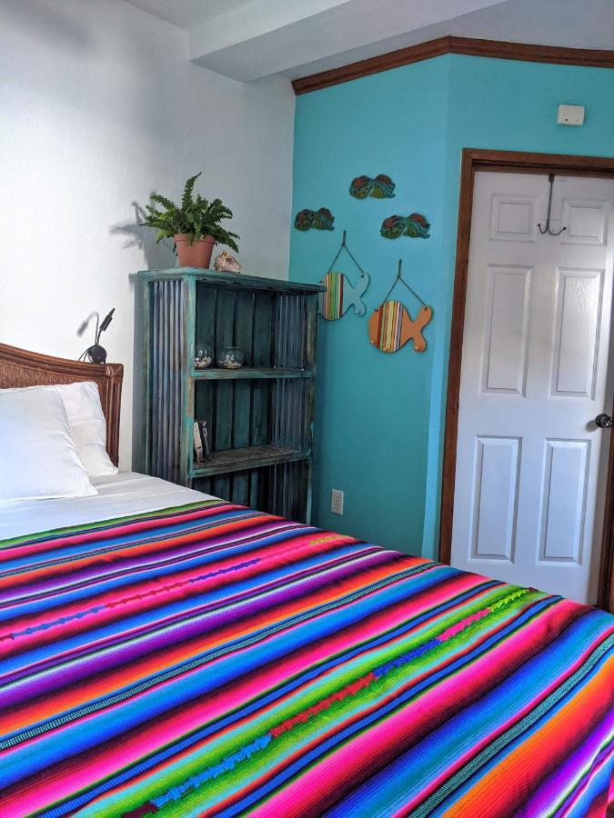 ويست باي Seaside Inn Roatan المظهر الخارجي الصورة